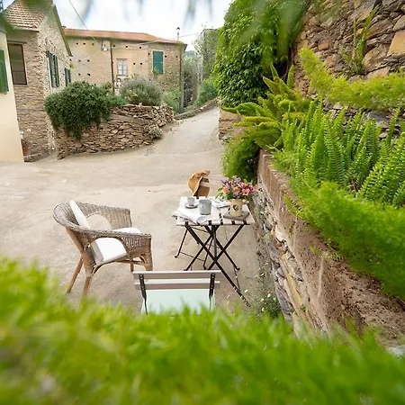 Casa Biancuccia Apartment Bellissimi